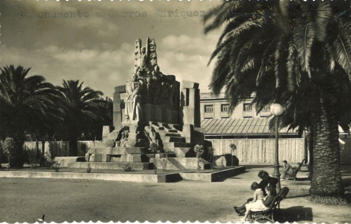 Monumento a Curros Enríquez (Xardíns de Méndez Núñez). Ano 194-?