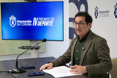 A Deputación reúne no INEF de Bastiagueiro a referentes do deporte para analizar os retos da igualdade