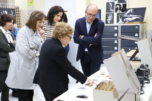 A Xunta custodiará no AHP de Pontevedra a obra da fotógrafa viguesa Mary Quinteiro