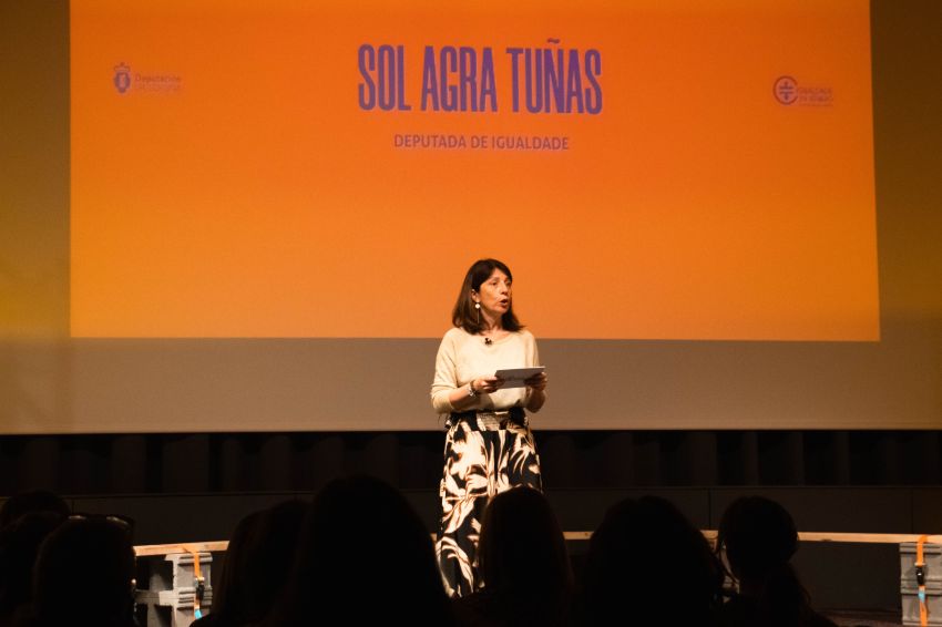 A Deputación reuniu na Coruña persoas expertas en xénero, comunicación e tecnoloxía nunha xornada sobre as novas violencias machistas dixitais