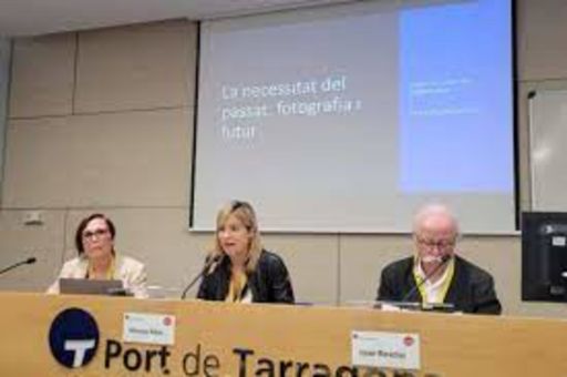 O Arxiu del Port de Tarragona celebra con éxito a primeira xornada 'Territorio Archivo