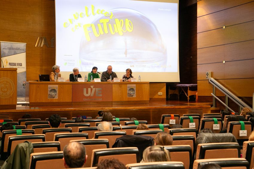 A Deputación defende un envellecemento digno, inclusivo e con apoios para as persoas con discapacidade intelectual